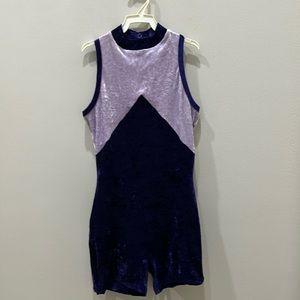 Vintage Gilda Marx Crushed Velvet Purple Dance Leotard. Size Y/J. Like new!